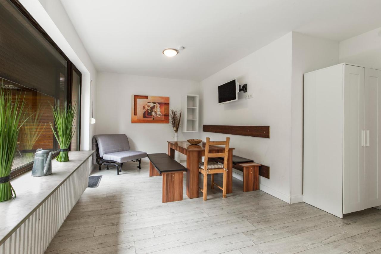 Haus Amelie Apartment Norderstedt Exterior foto